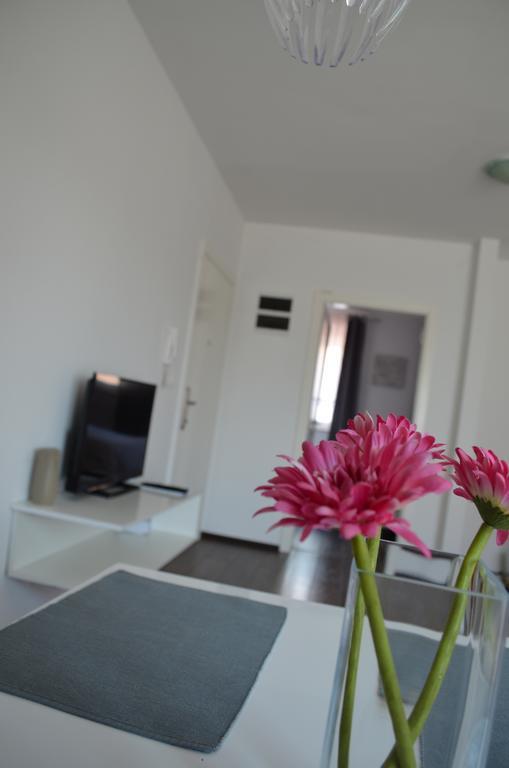Apartment Meli Sesvete Extérieur photo